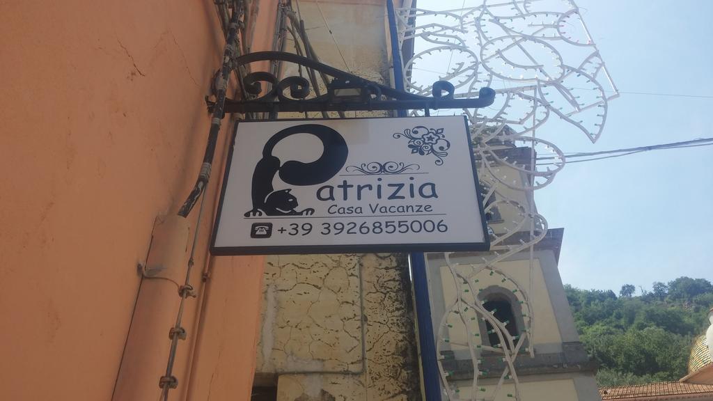 Patrizia Casa Vacanze سانتّانييلّو المظهر الخارجي الصورة