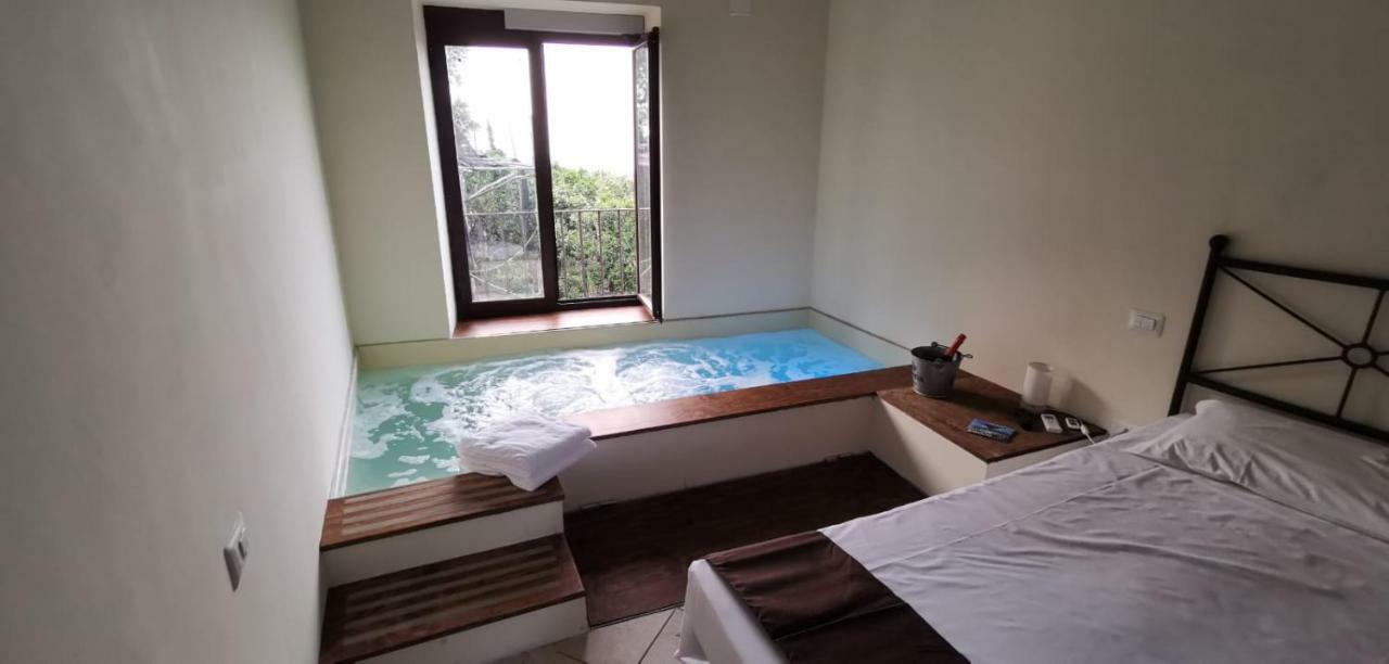 Patrizia Casa Vacanze سانتّانييلّو المظهر الخارجي الصورة